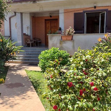 Villa Grazia Ladispoli Ngoại thất bức ảnh