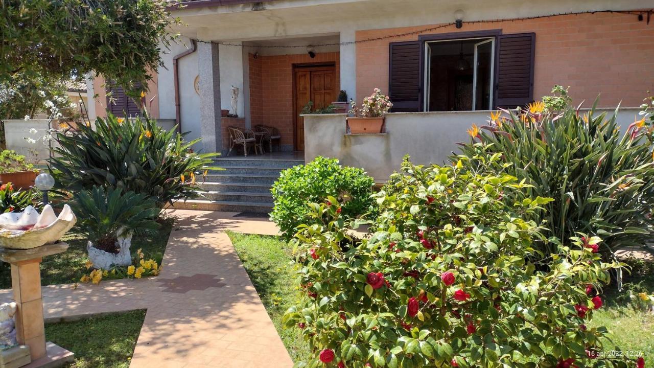 Villa Grazia Ladispoli Ngoại thất bức ảnh